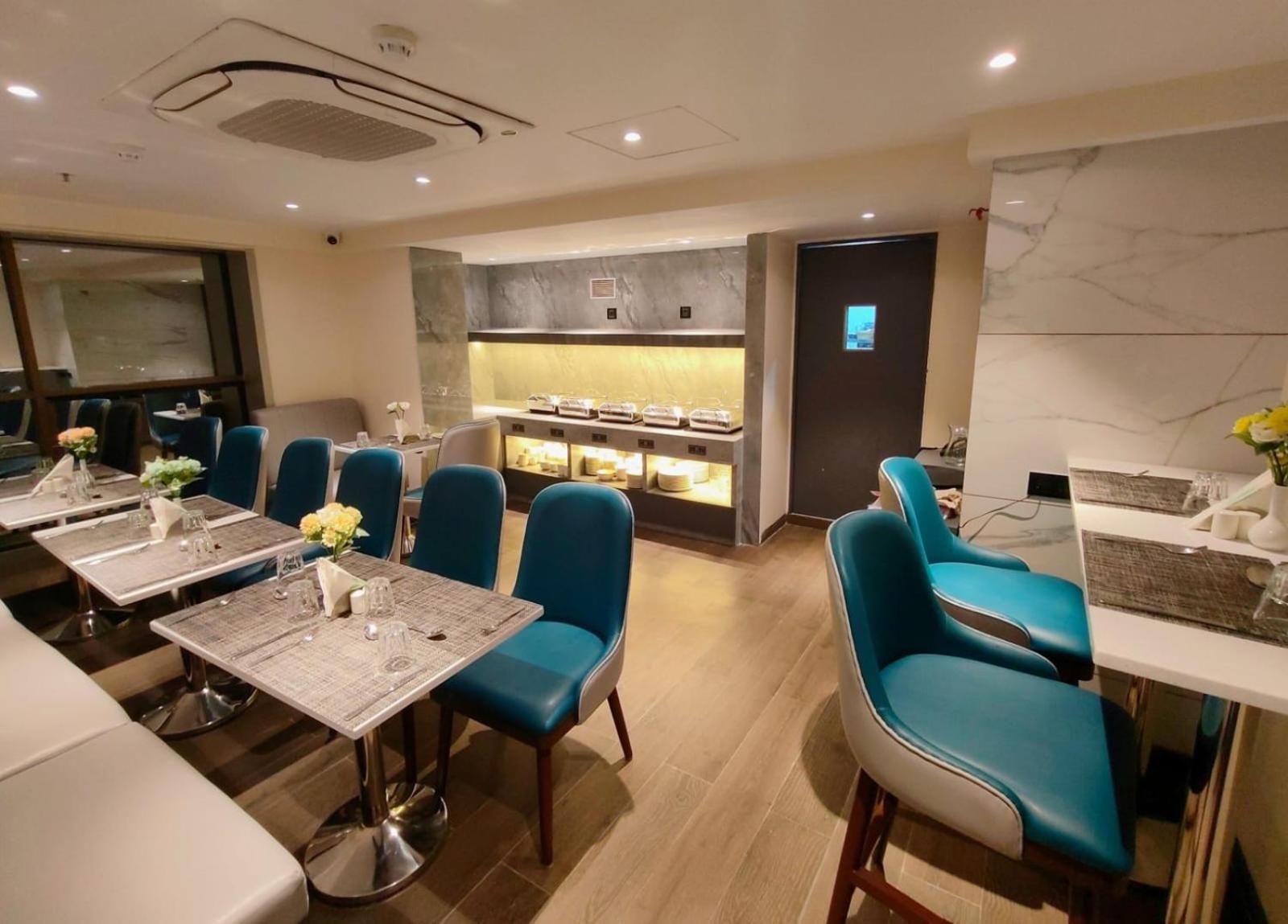 Maxxvalue Hotel Midc - Andheri Bombaim Exterior foto
