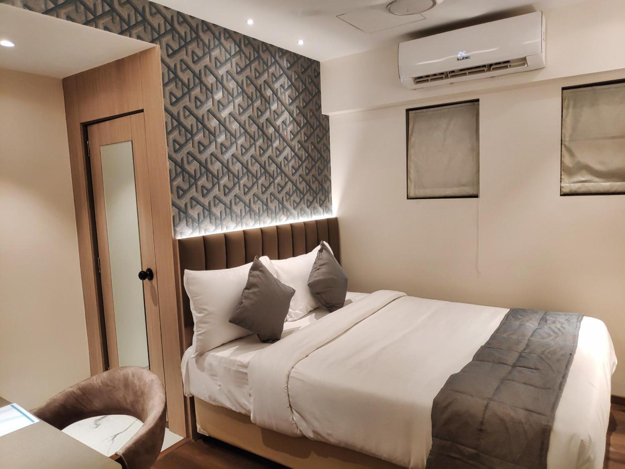 Maxxvalue Hotel Midc - Andheri Bombaim Exterior foto
